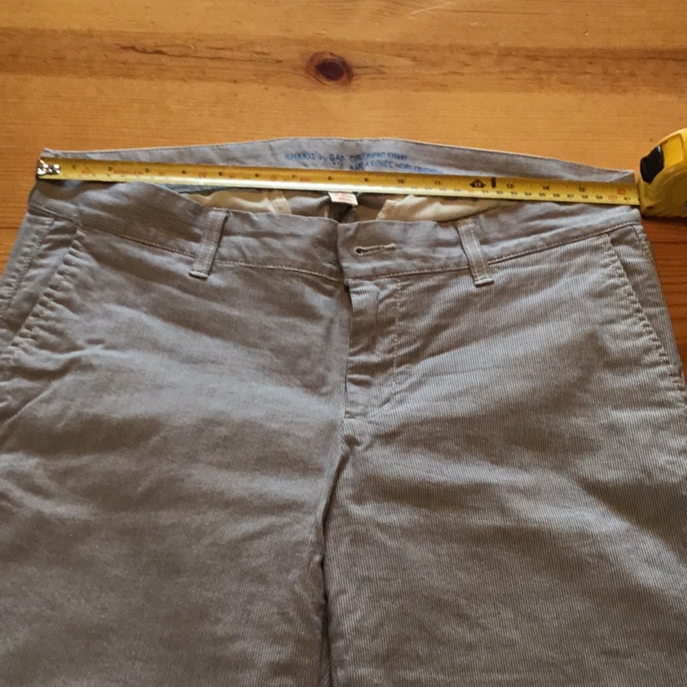 Khakis by gap girlfriend white blue strips size 6